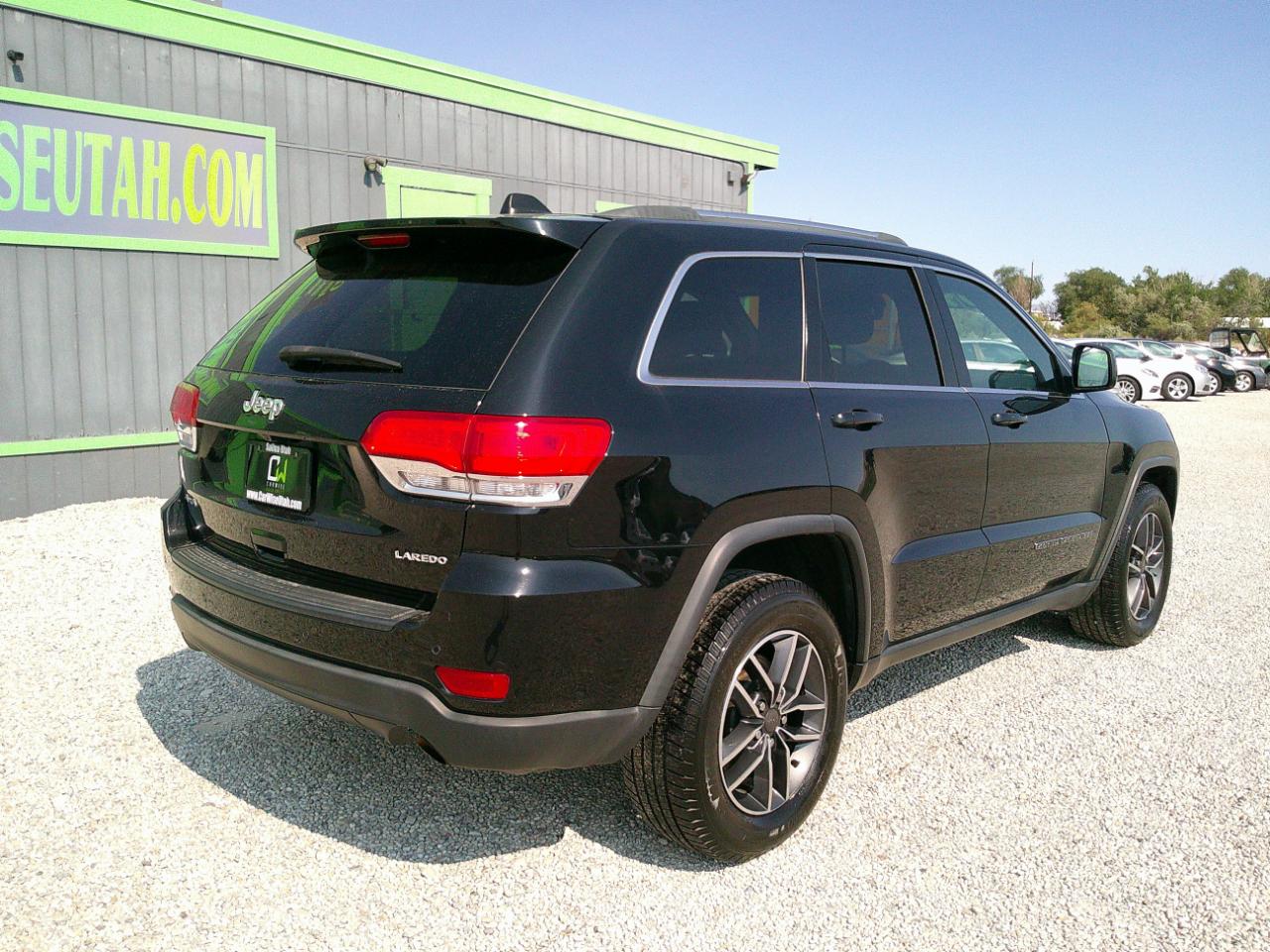 Jeep Grand Cherokee Laredo 4WD 2019