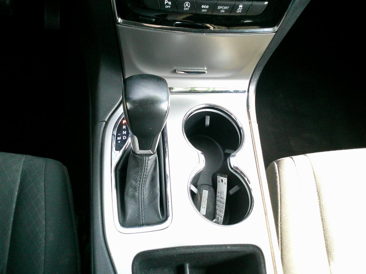 Jeep Grand Cherokee Laredo 4WD 2019