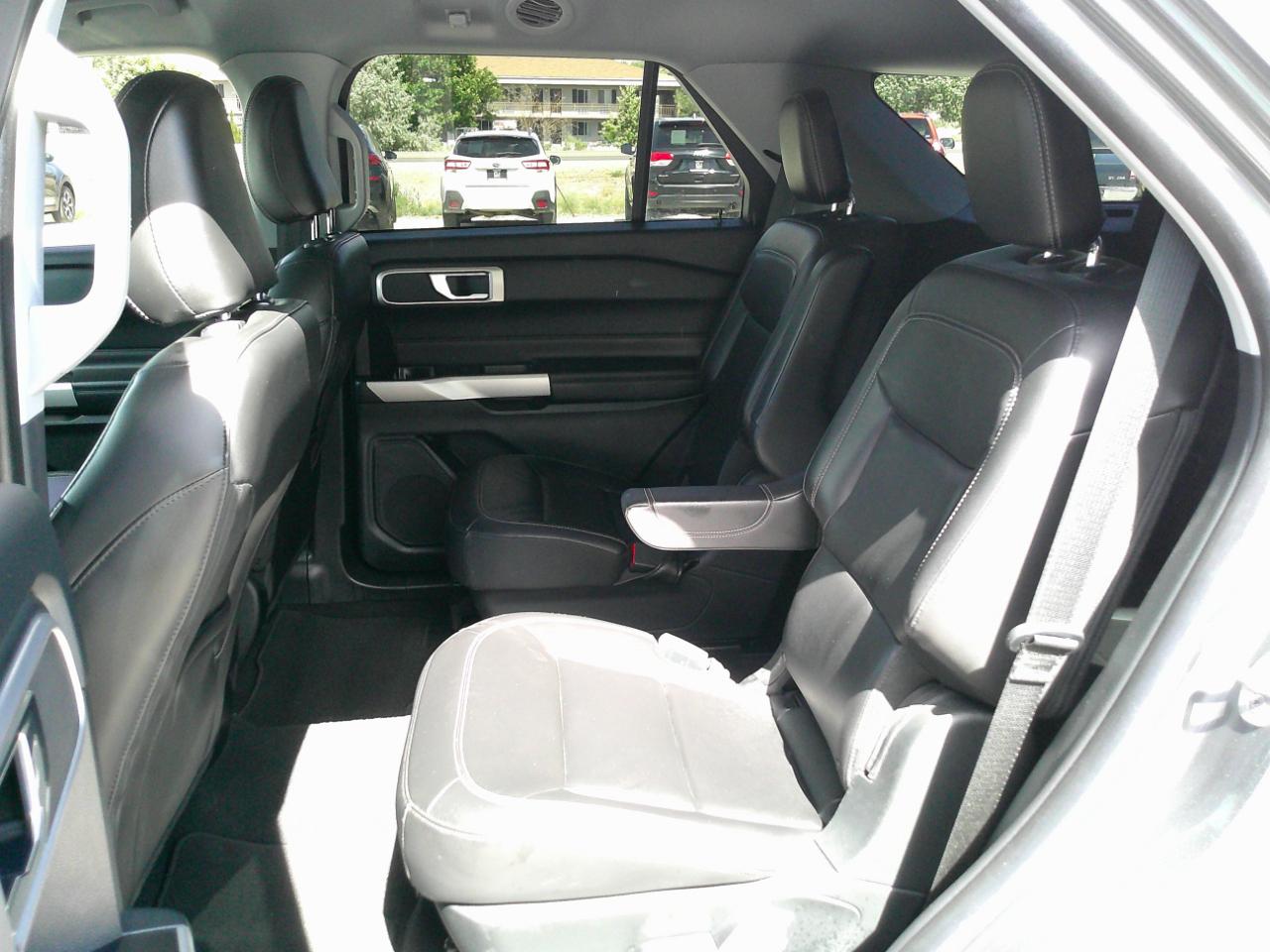 Ford Explorer XLT AWD 2022