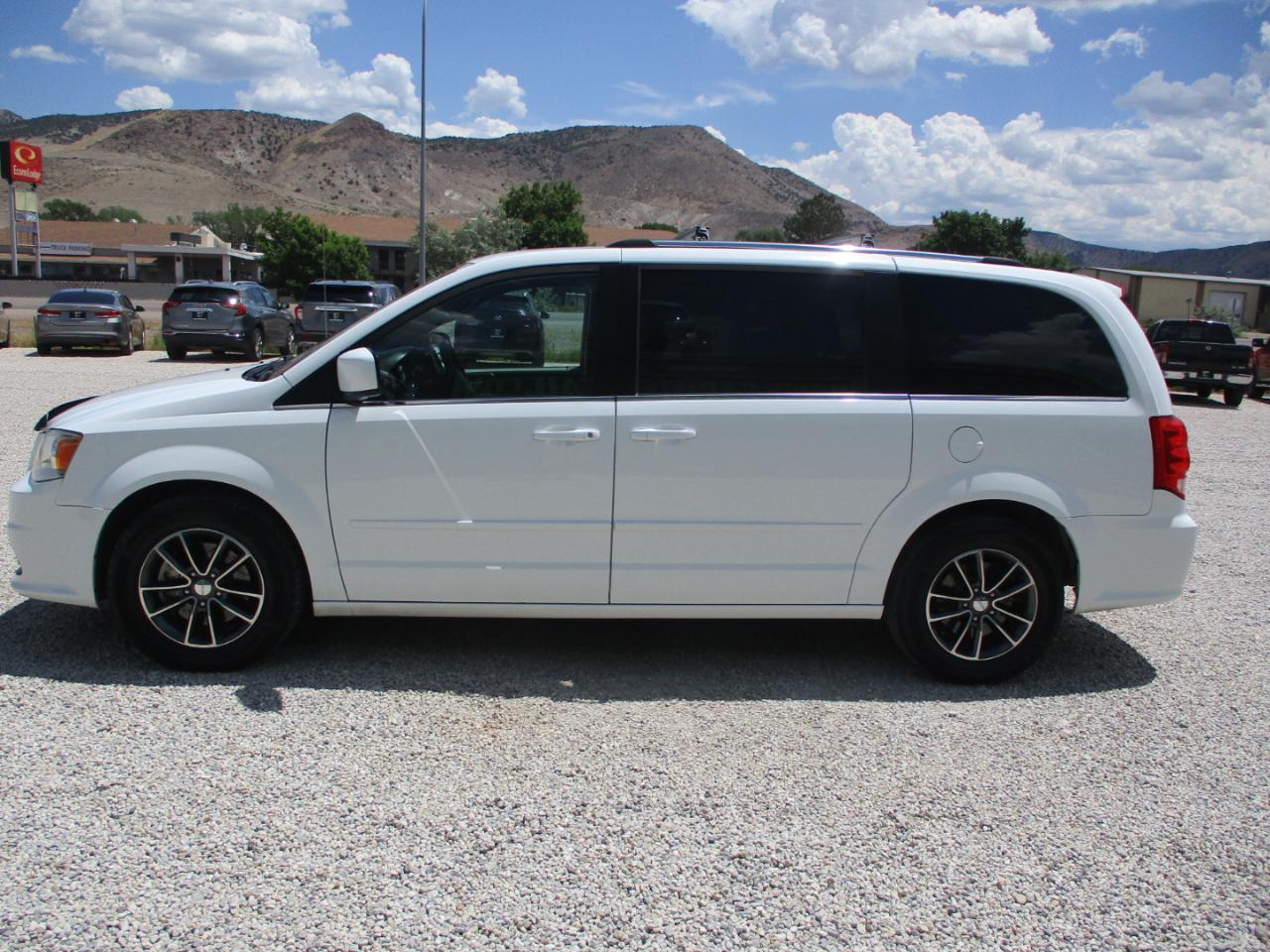 Dodge Grand Caravan SXT 2017