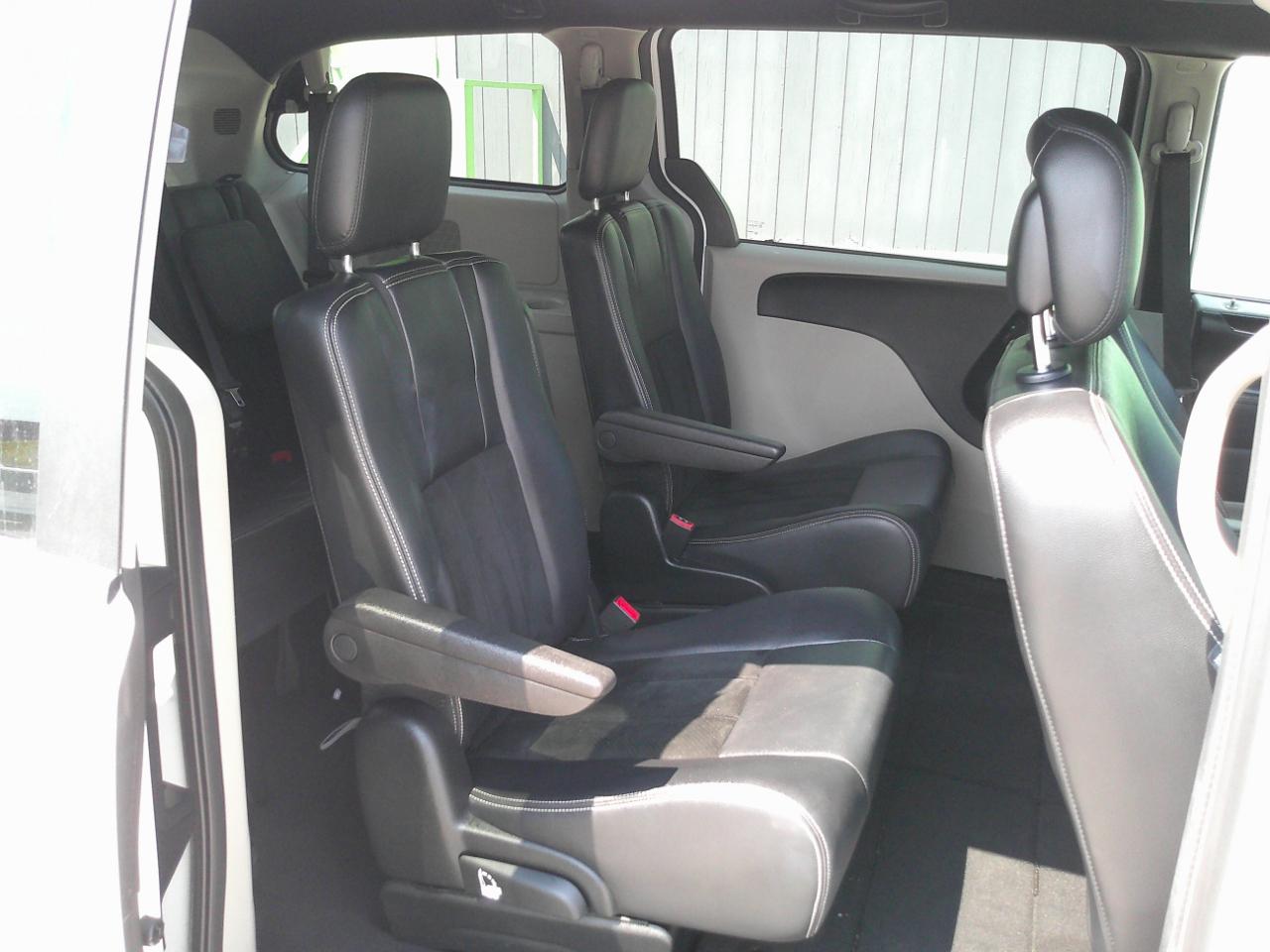 Dodge Grand Caravan SXT 2017