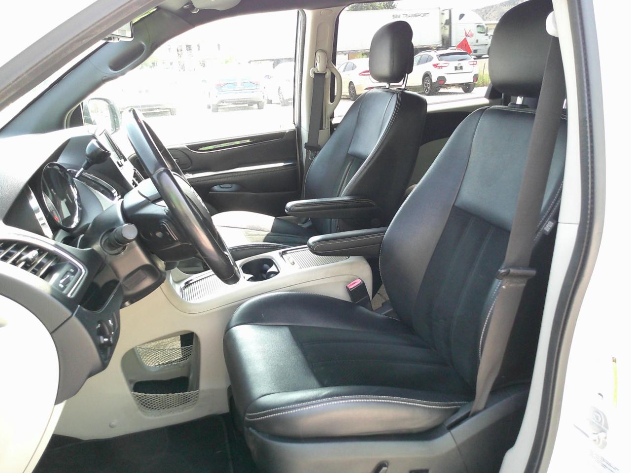 Dodge Grand Caravan SXT 2017
