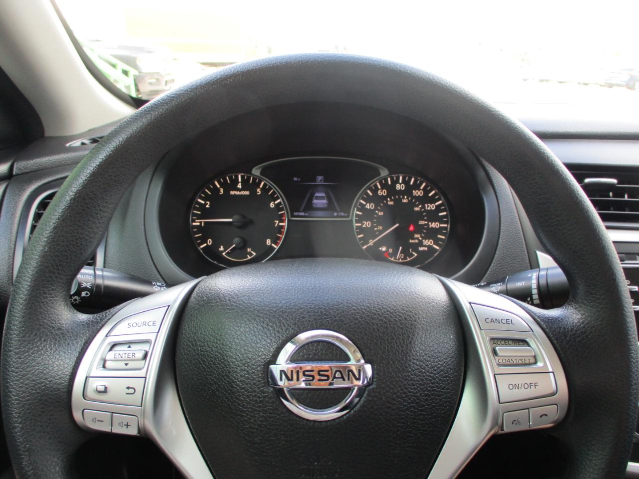 Nissan Altima 2.5 SR 2016