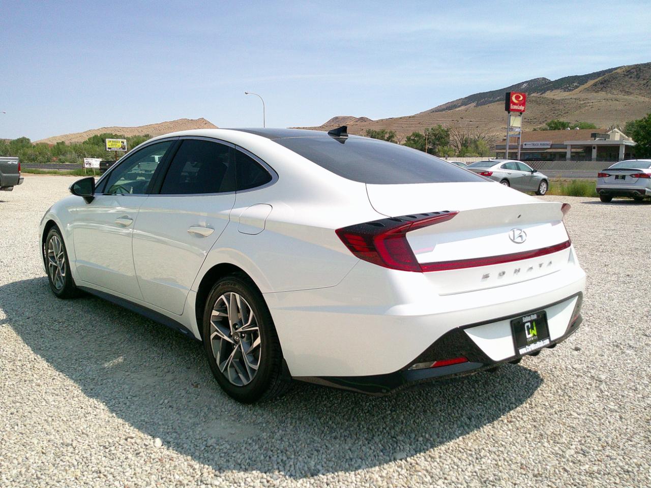 Hyundai Sonata SEL Convenience FWD 2021