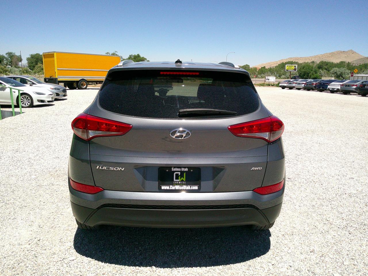 Hyundai Tucson SE w/Popular Package AWD 2016