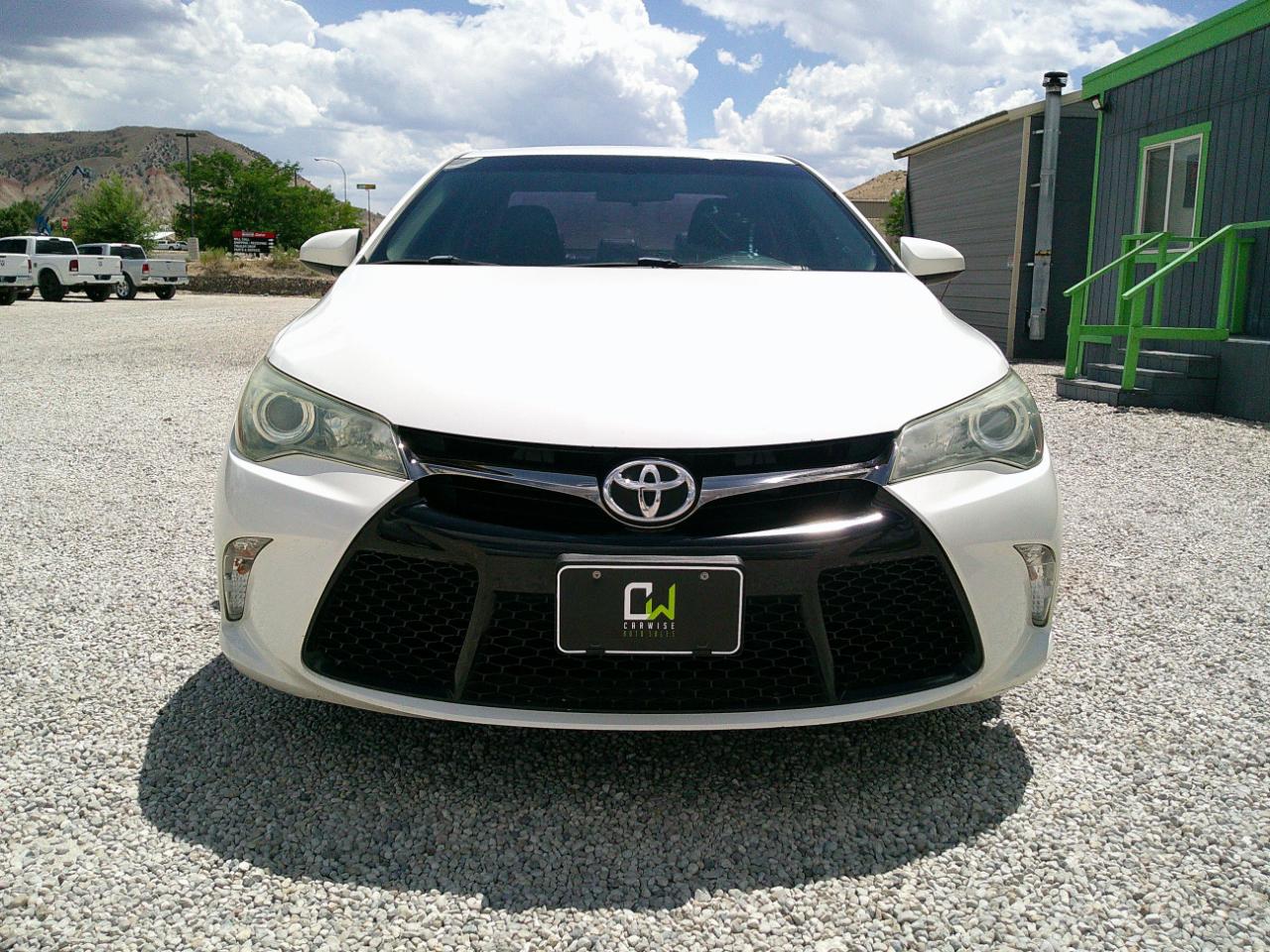 Toyota Camry SE 2016