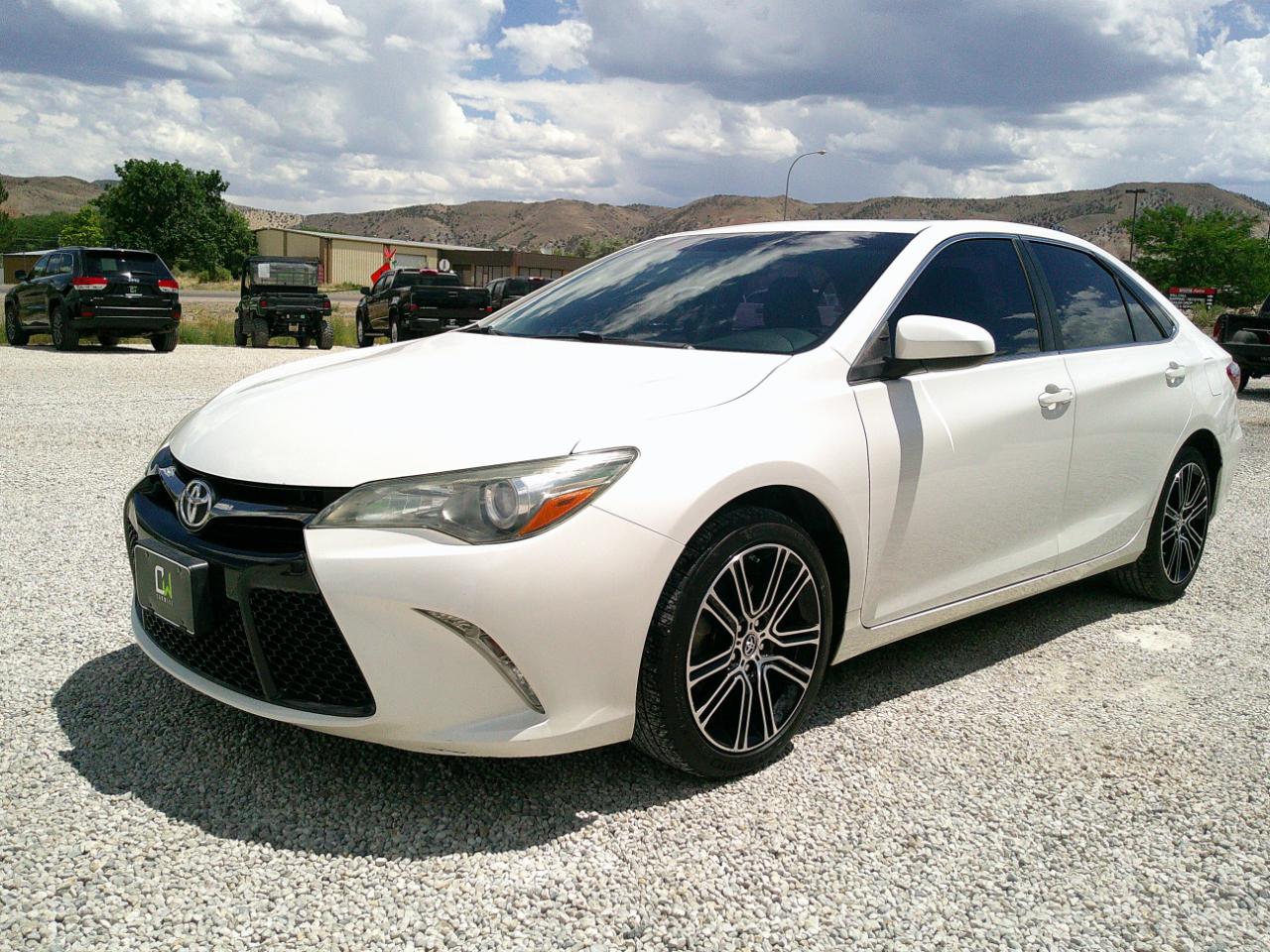 Toyota Camry SE 2016