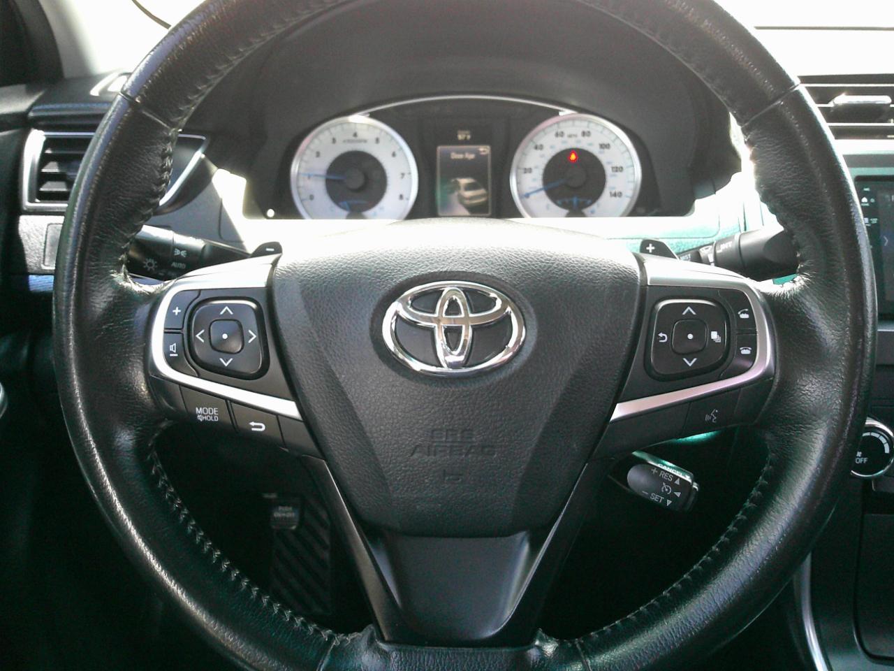 Toyota Camry SE 2016