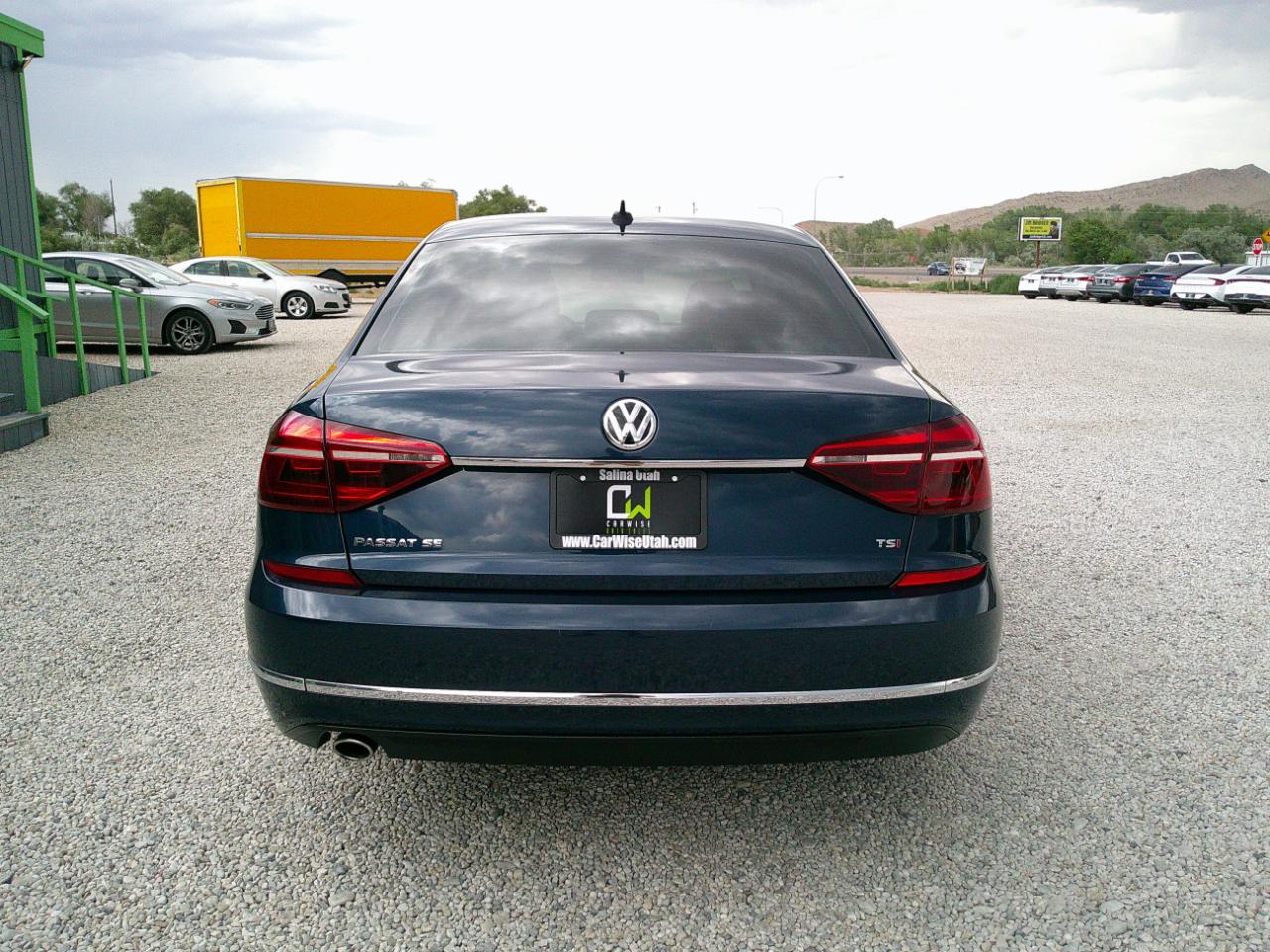 Volkswagen Passat SE 2018