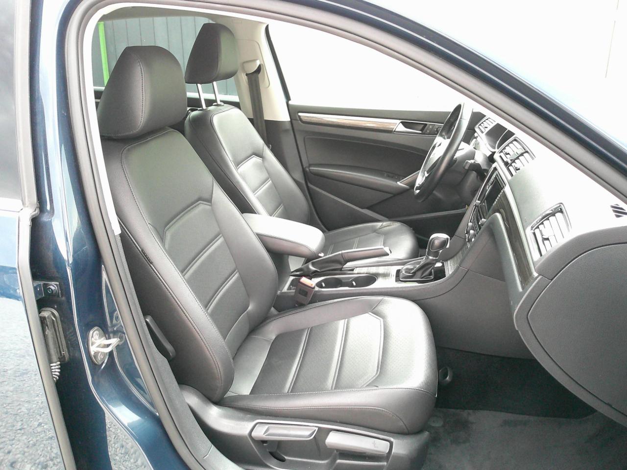 Volkswagen Passat SE 2018