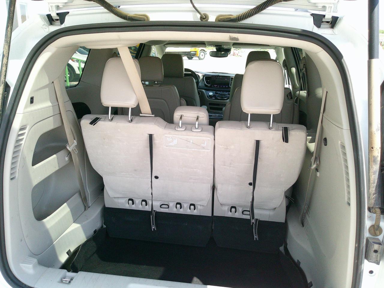 Chrysler Pacifica Touring-L 2021