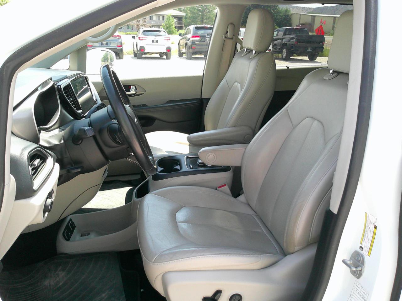 Chrysler Pacifica Touring-L 2021