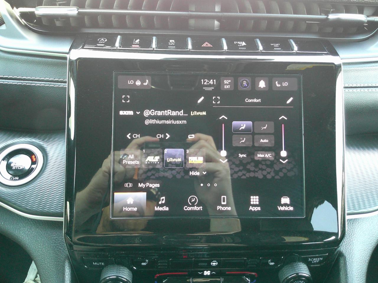 Jeep Grand Cherokee  2024