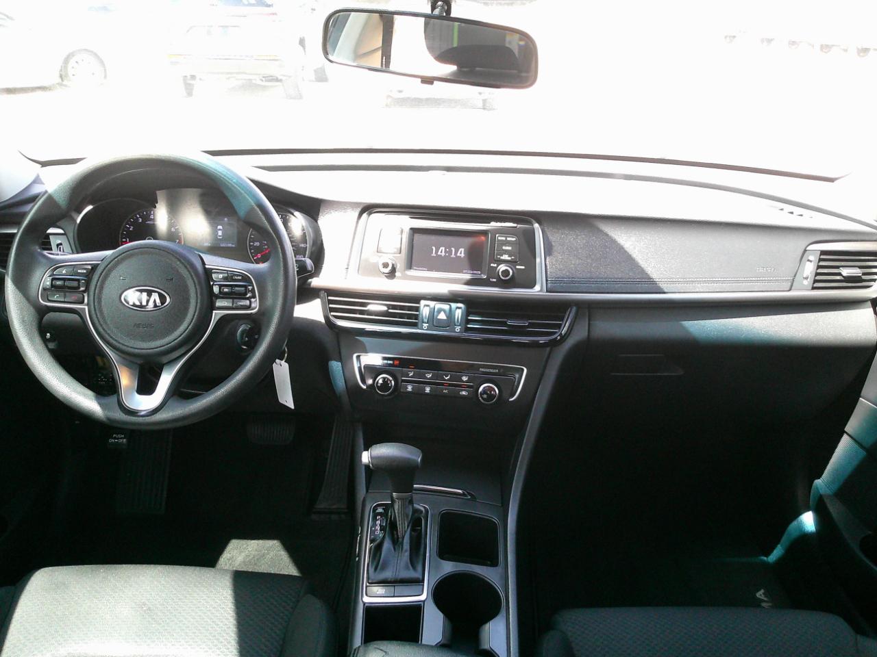 Kia Optima LX 2017