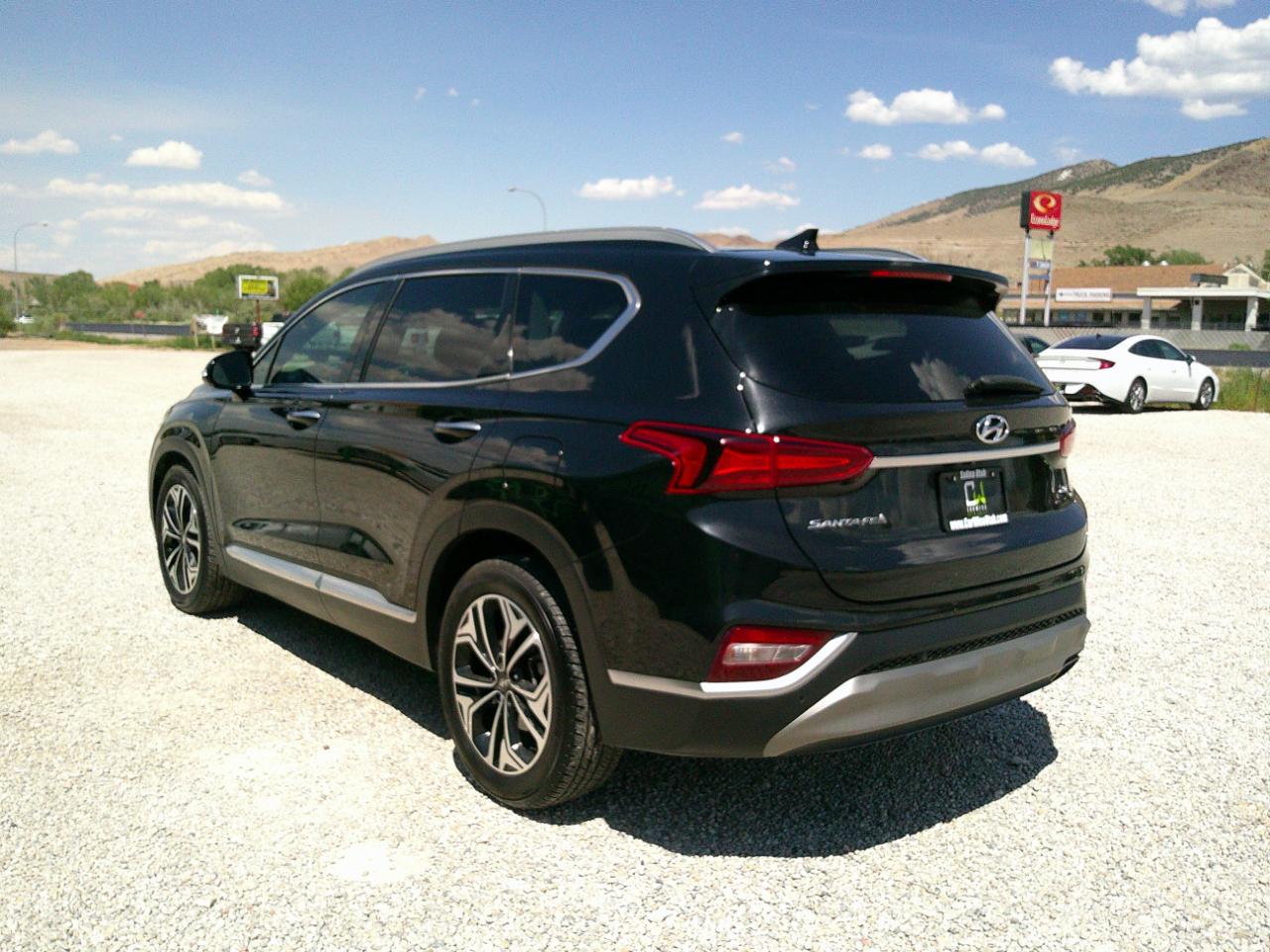 Hyundai Santa Fe SEL 2.0T w/Convenience and Premium Packages 2020
