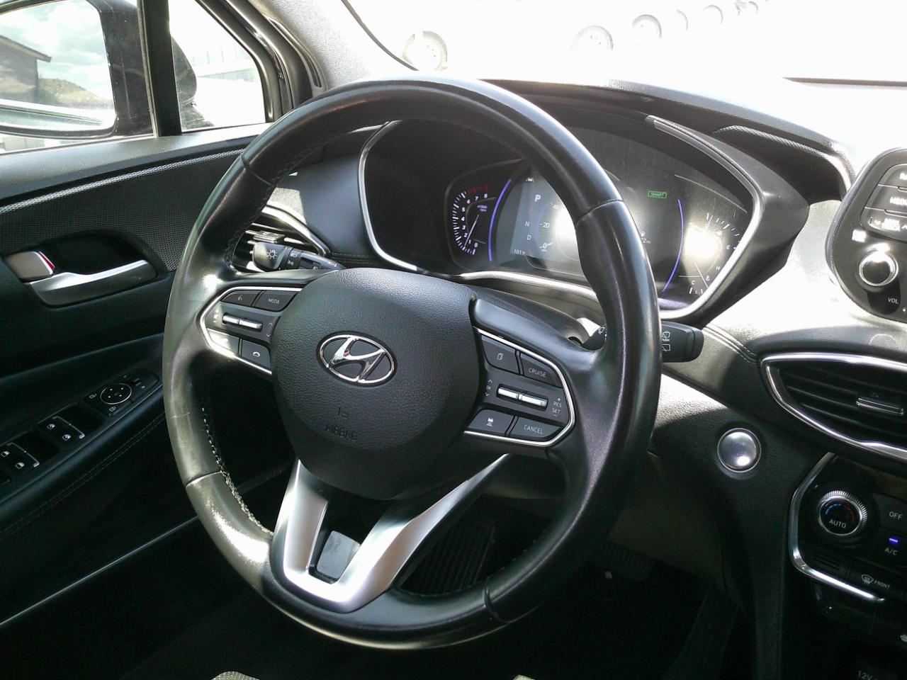 Hyundai Santa Fe SEL 2.0T w/Convenience and Premium Packages 2020