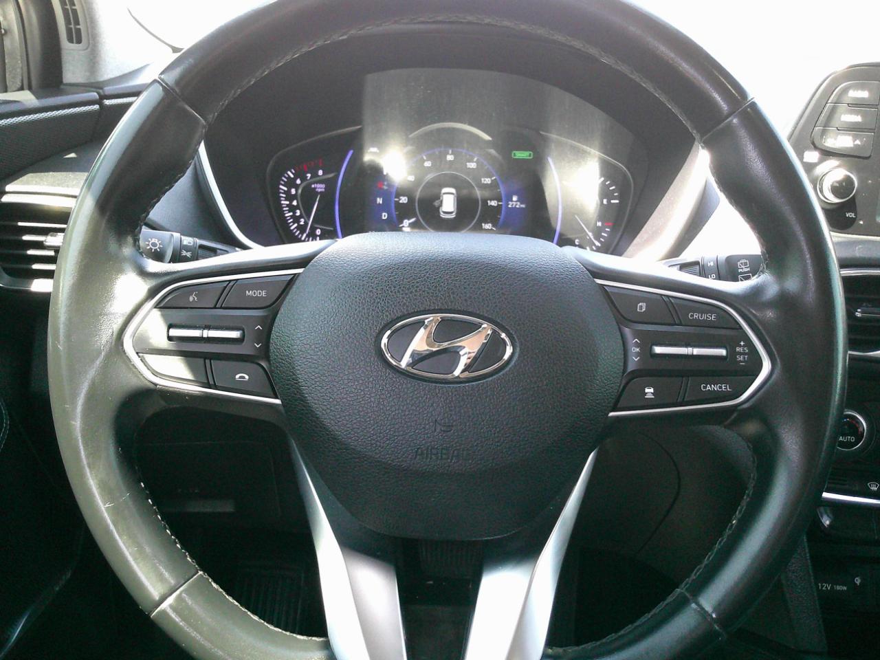Hyundai Santa Fe SEL 2.0T w/Convenience and Premium Packages 2020