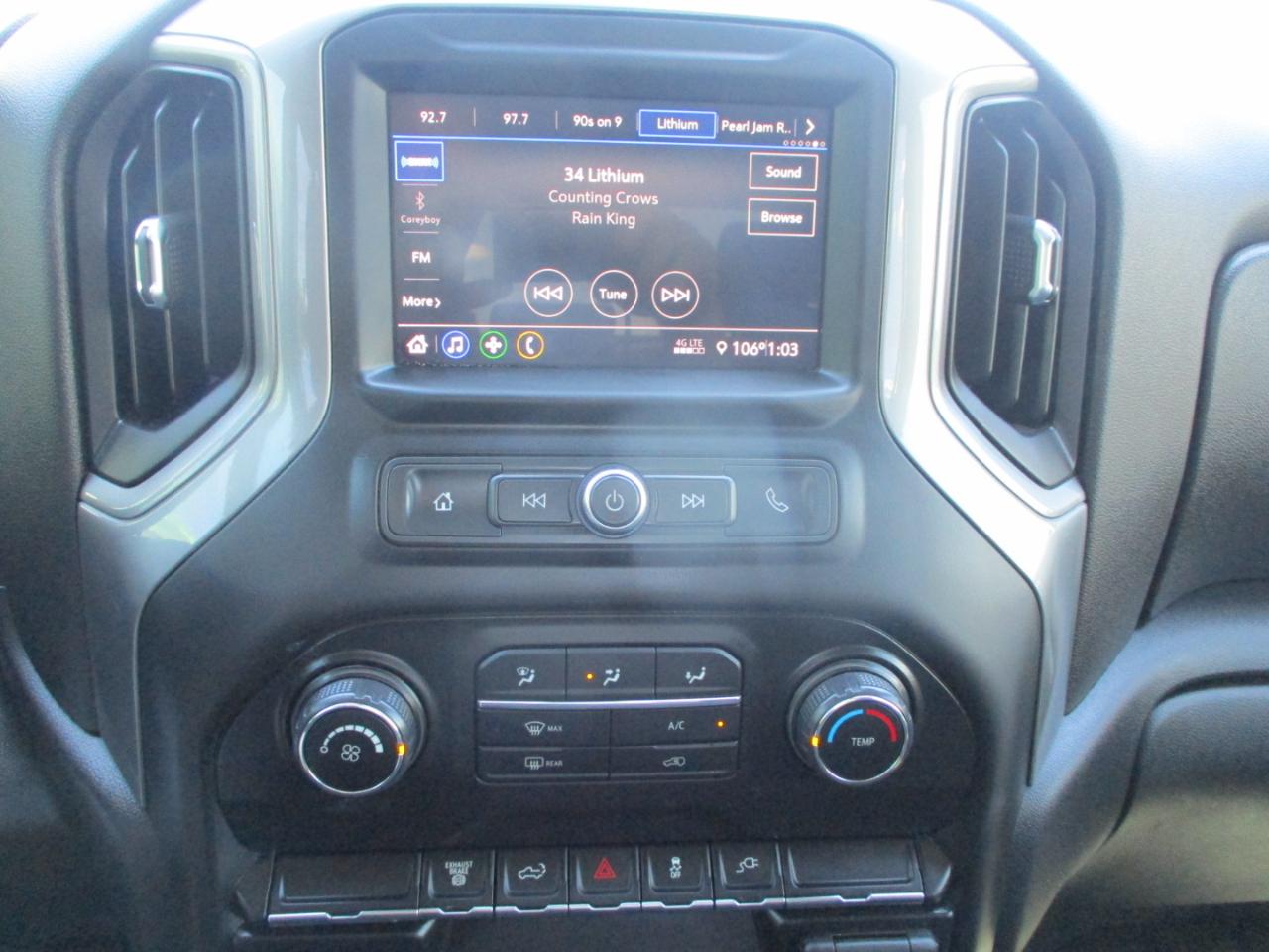 Chevrolet Silverado 2500HD Custom Crew Cab Short Box 4WD 2021