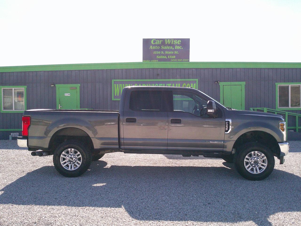 Ford F-250 SD XLT Crew Cab 4WD 2019