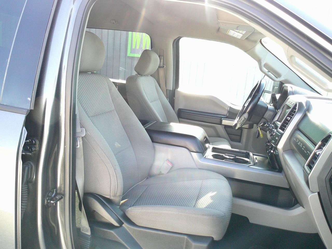 Ford F-250 SD XLT Crew Cab 4WD 2019
