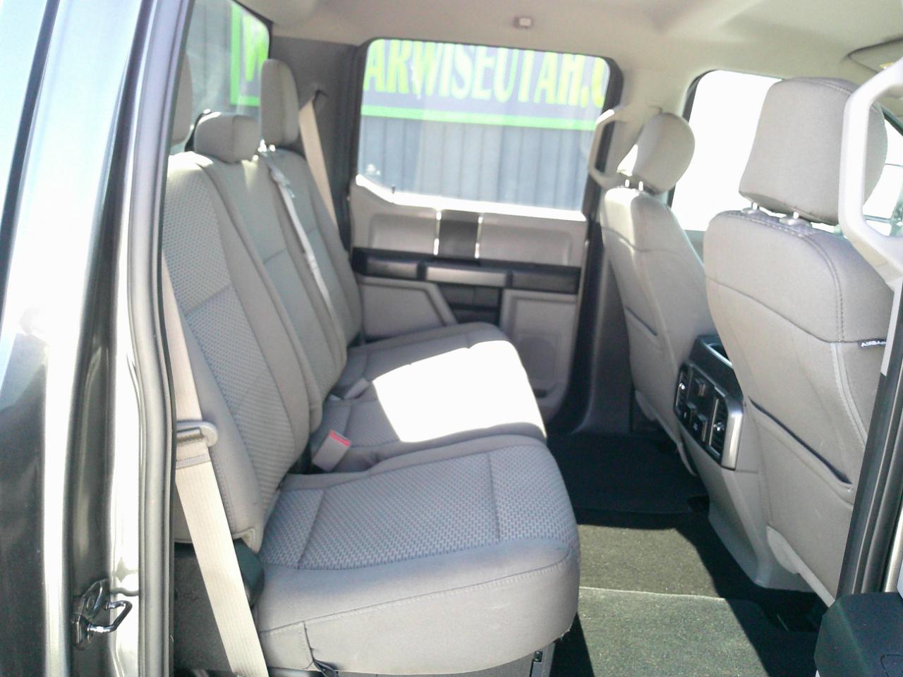 Ford F-250 SD XLT Crew Cab 4WD 2019