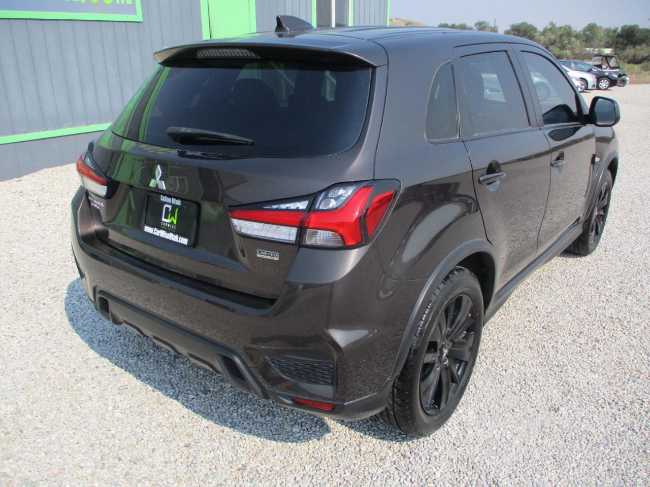 Mitsubishi Outlander Sport 2.0 ES 4WD 2022