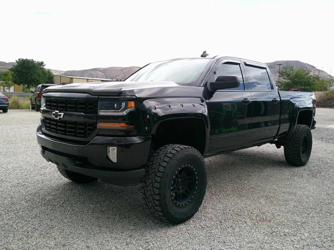 Chevrolet Silverado 1500 LT Crew Cab 4WD 2018