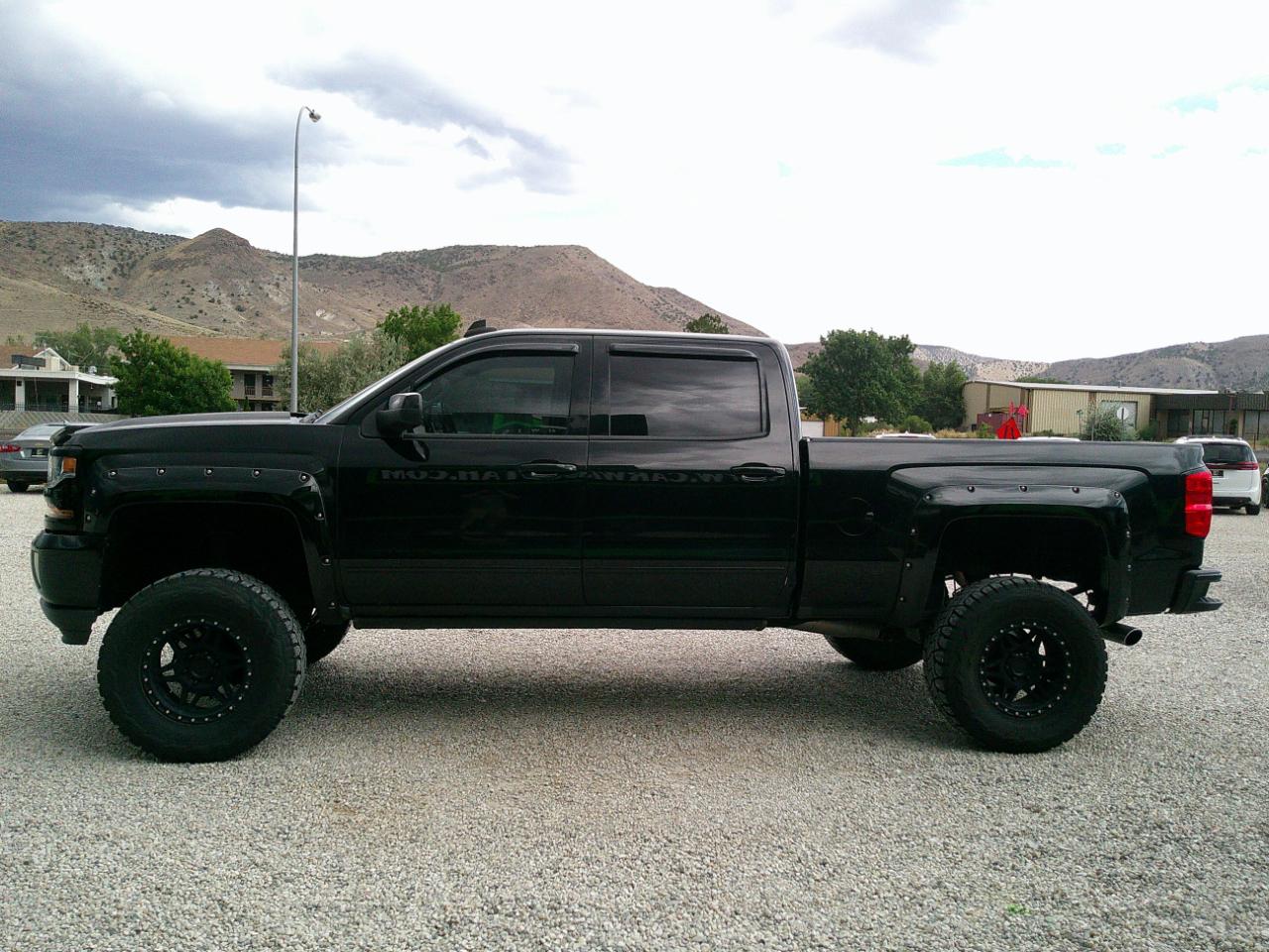 Chevrolet Silverado 1500 LT Crew Cab 4WD 2018