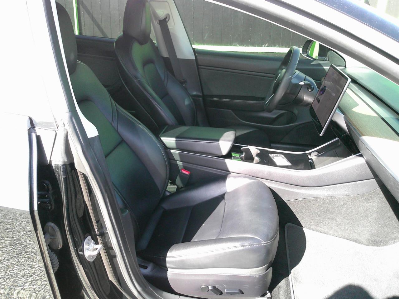 Tesla Model 3 Long Range 2019