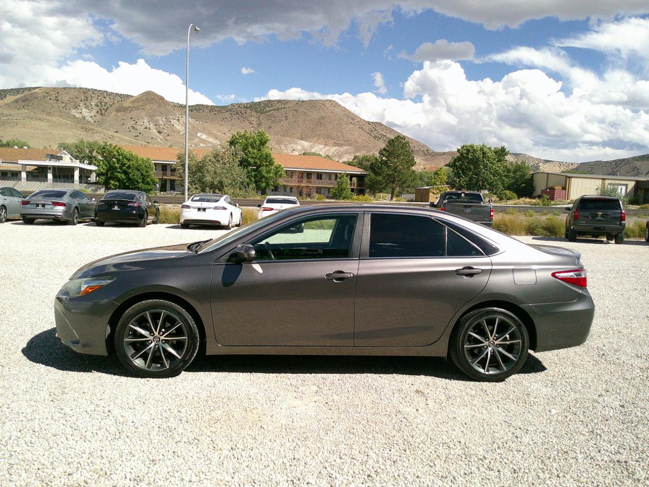 Toyota Camry XLE 2016