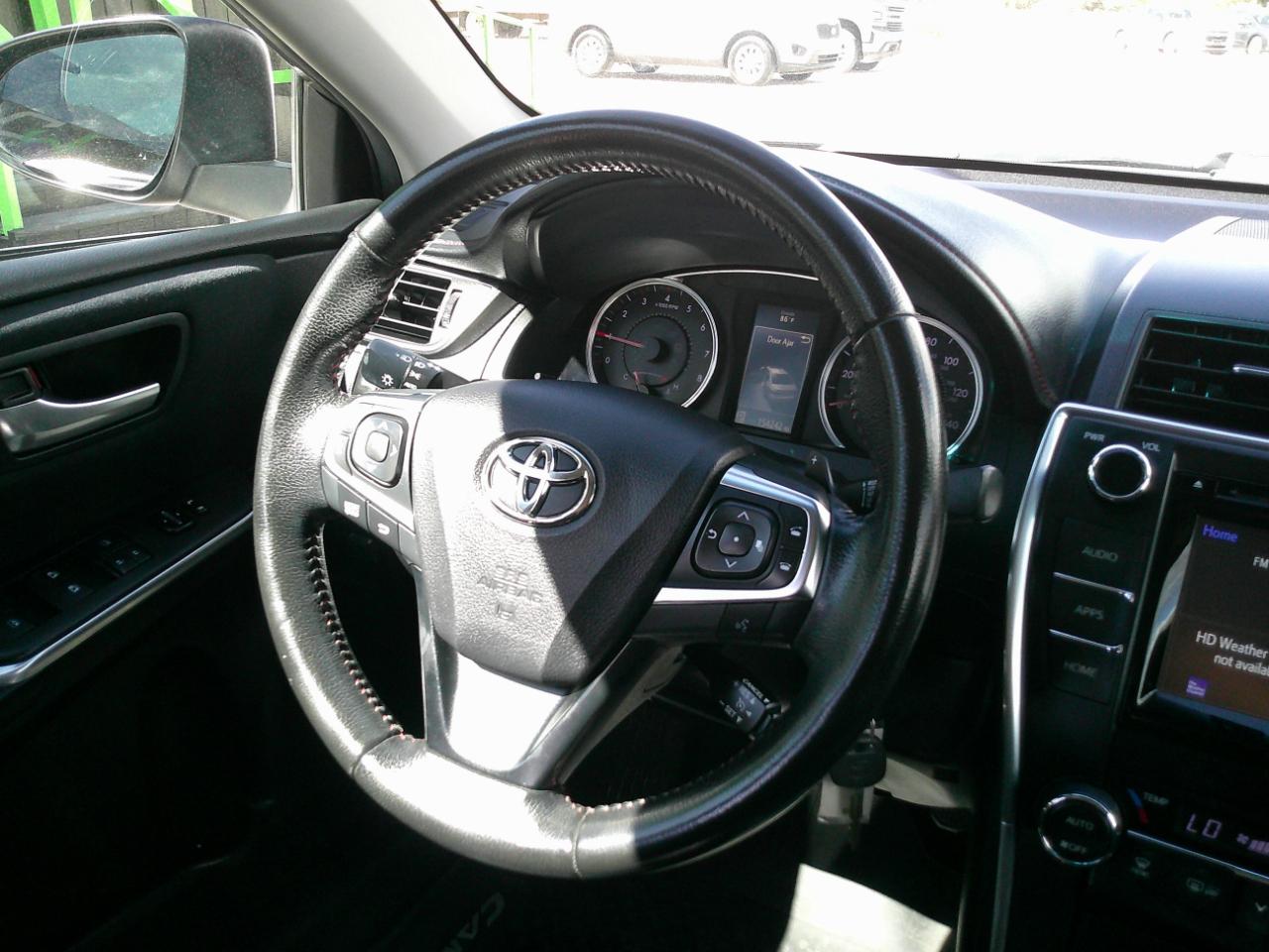 Toyota Camry XLE 2016