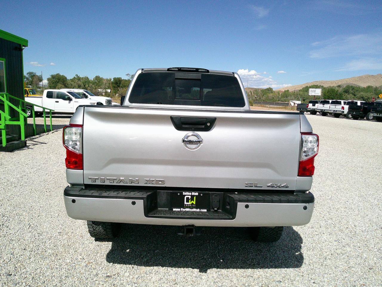 Nissan Titan XD SL 4WD Diesel 2017