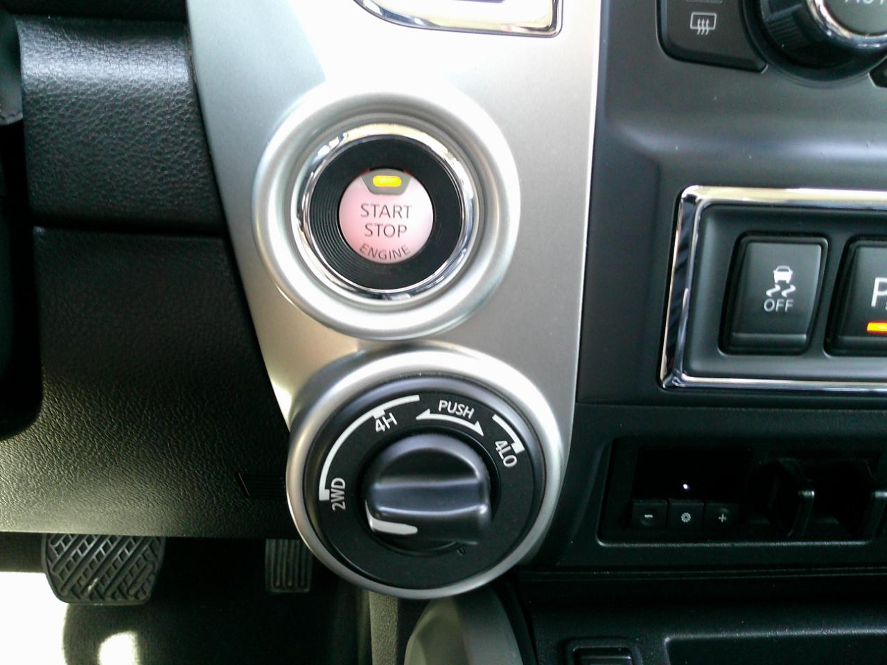 Nissan Titan XD SL 4WD Diesel 2017