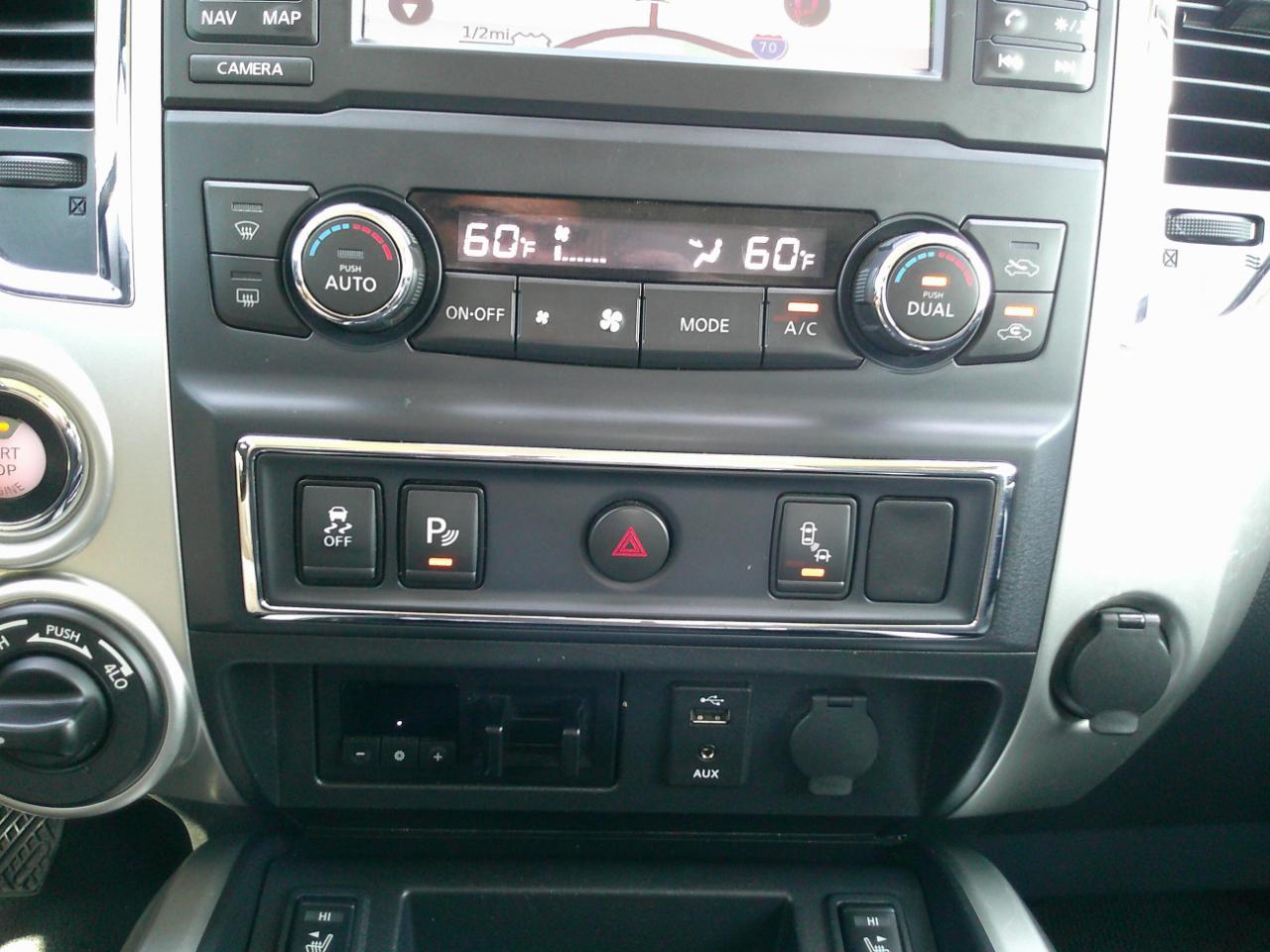 Nissan Titan XD SL 4WD Diesel 2017