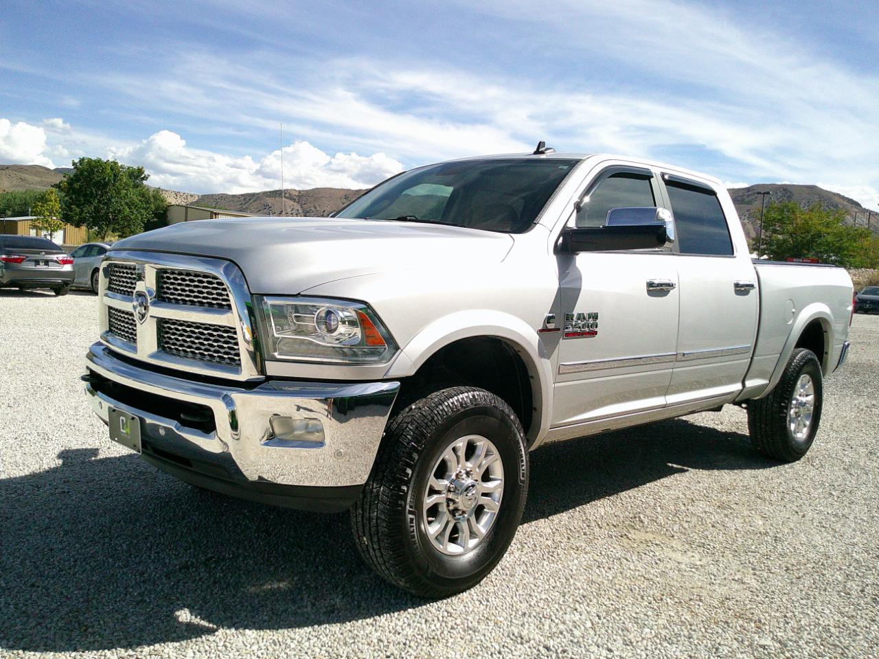 RAM 2500 Laramie Crew Cab SWB 4WD 2016