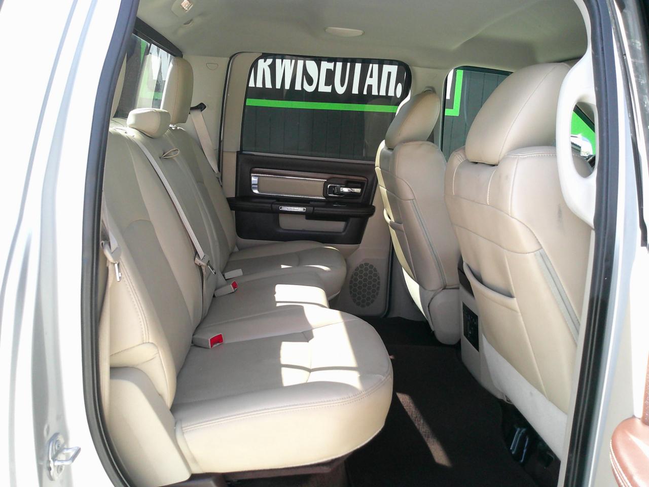 RAM 2500 Laramie Crew Cab SWB 4WD 2016