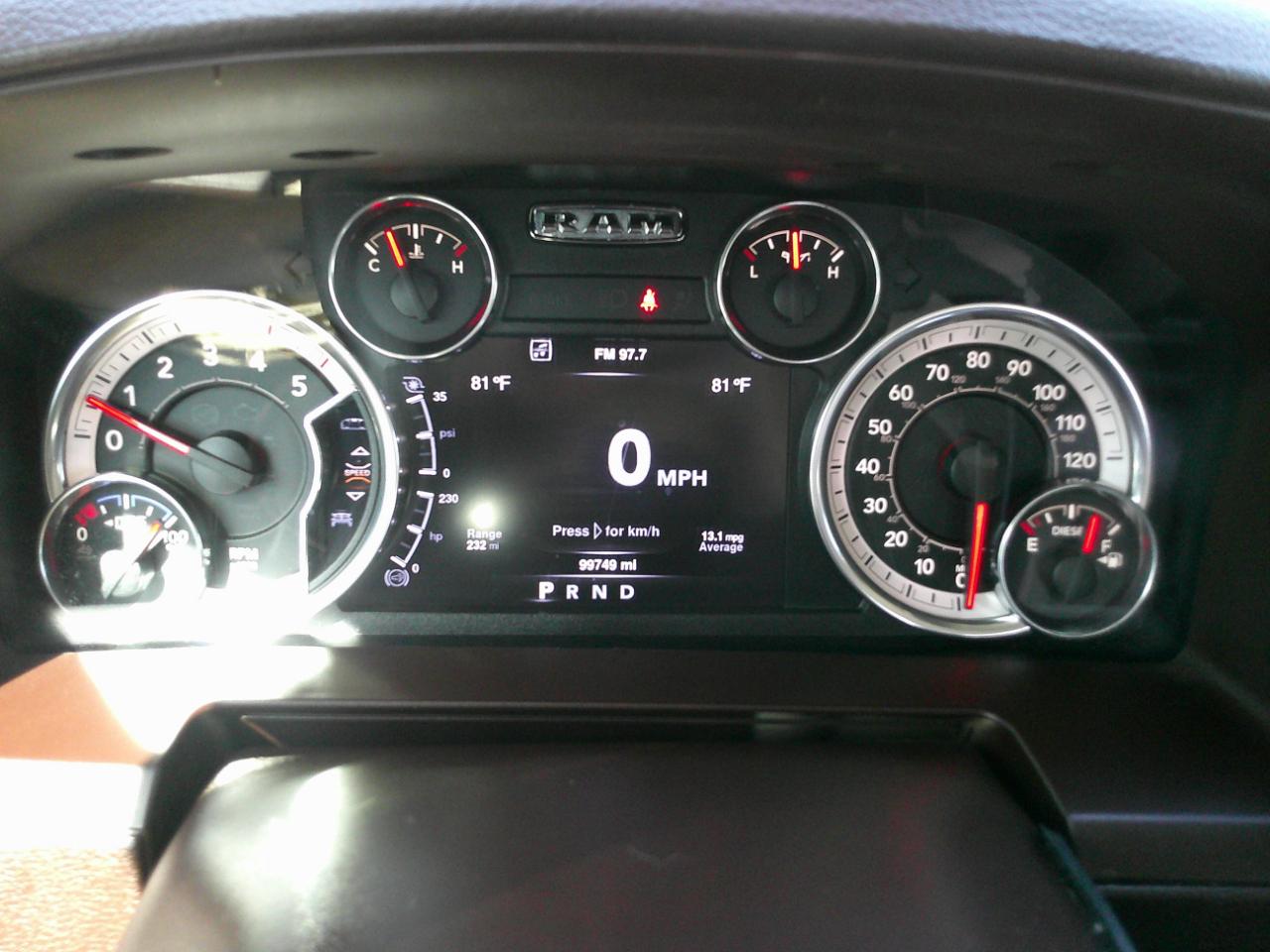 RAM 2500 Laramie Crew Cab SWB 4WD 2016