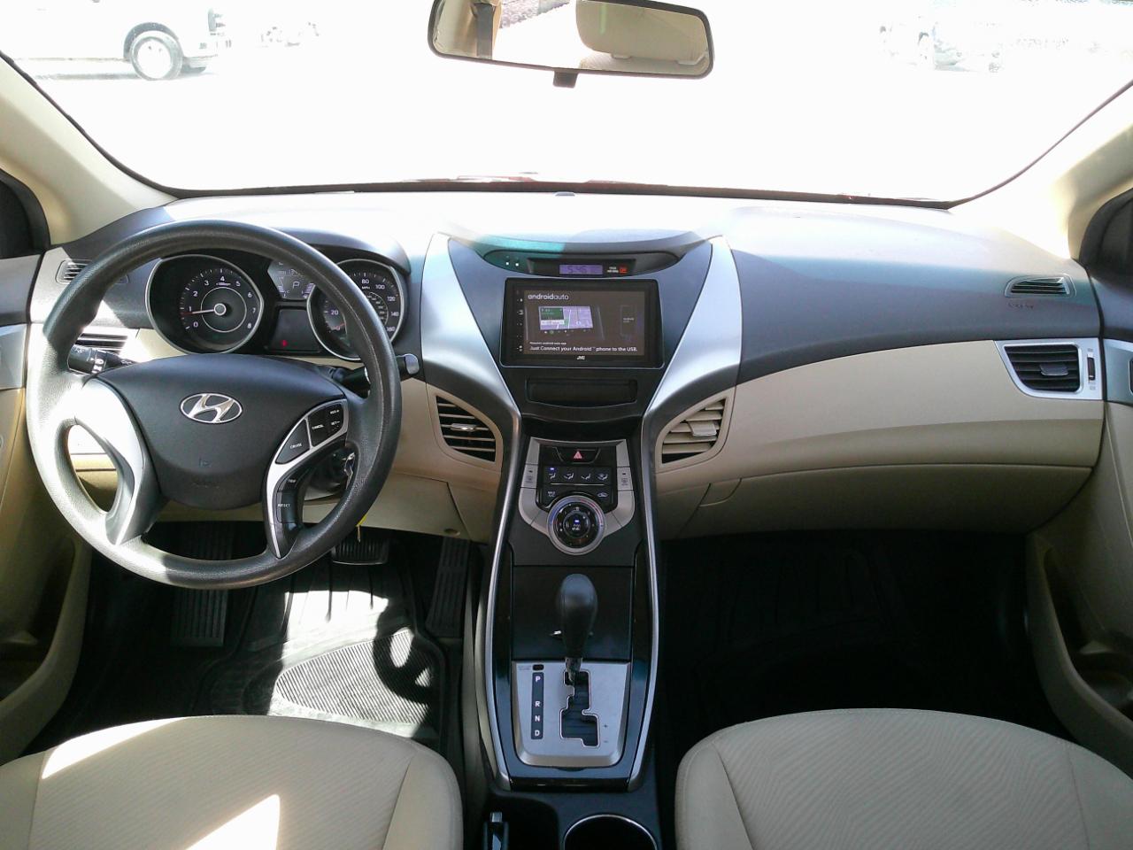 Hyundai Elantra GLS A/T 2013