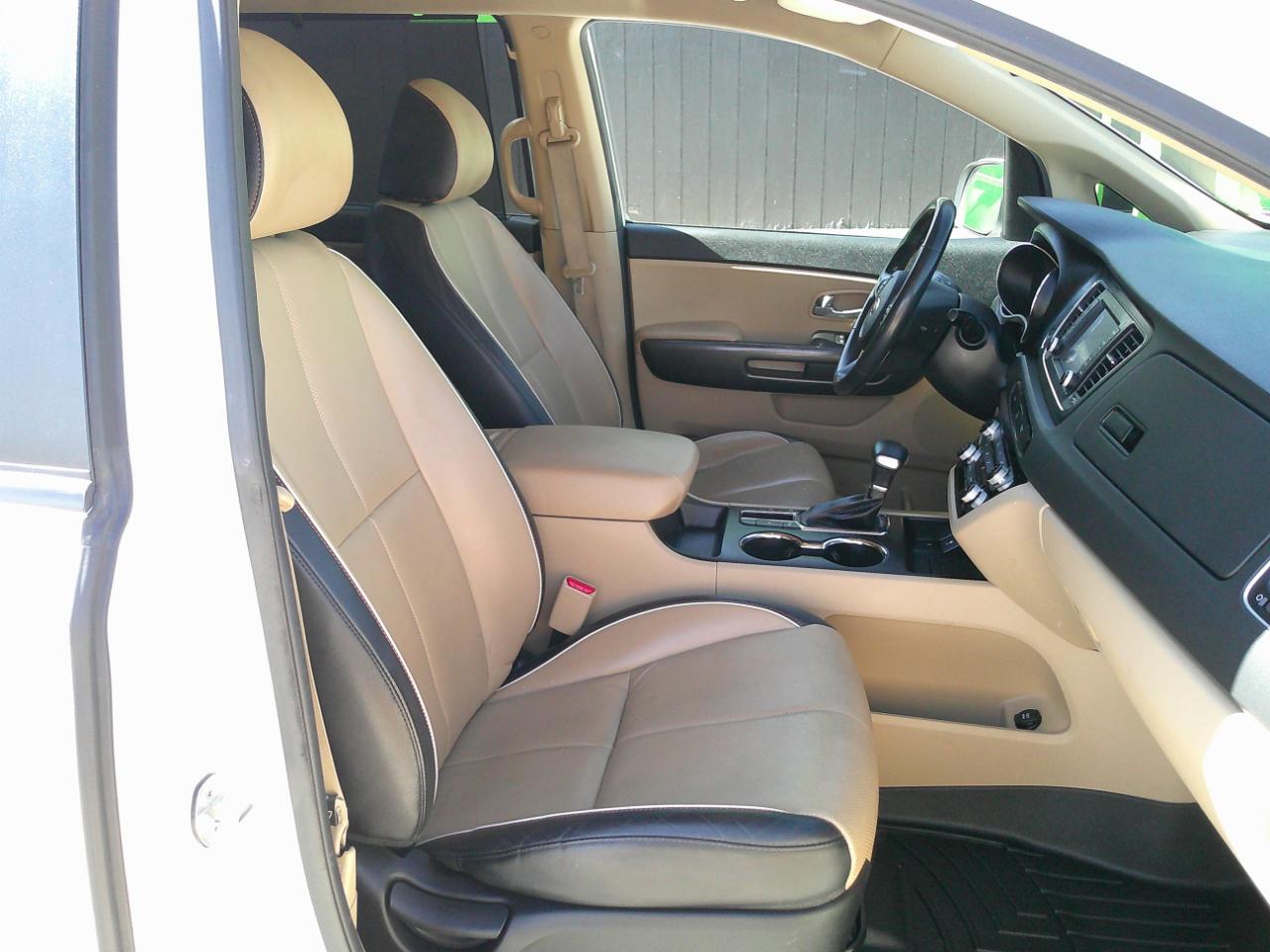 Kia Sedona EX 2019