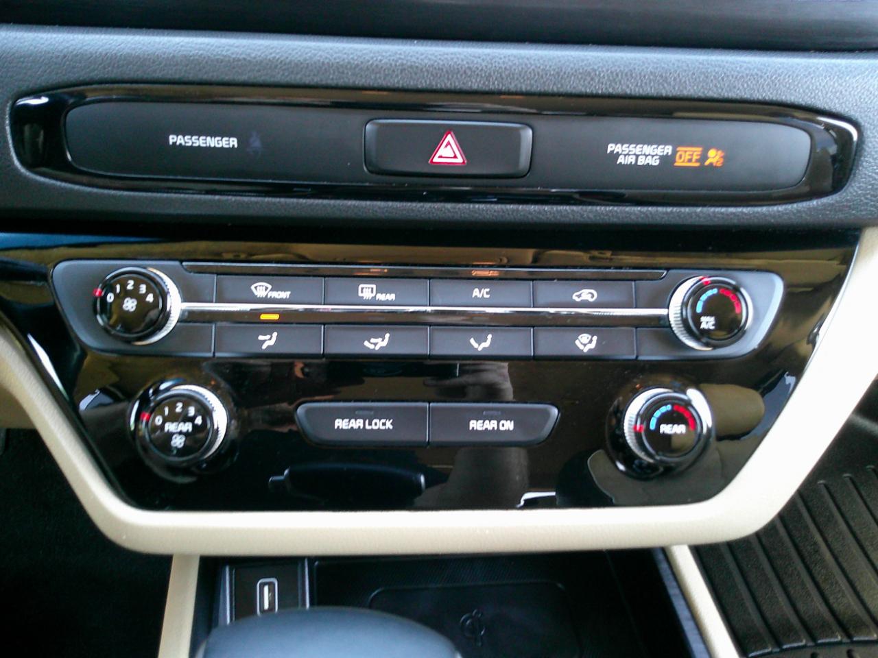 Kia Sedona EX 2019