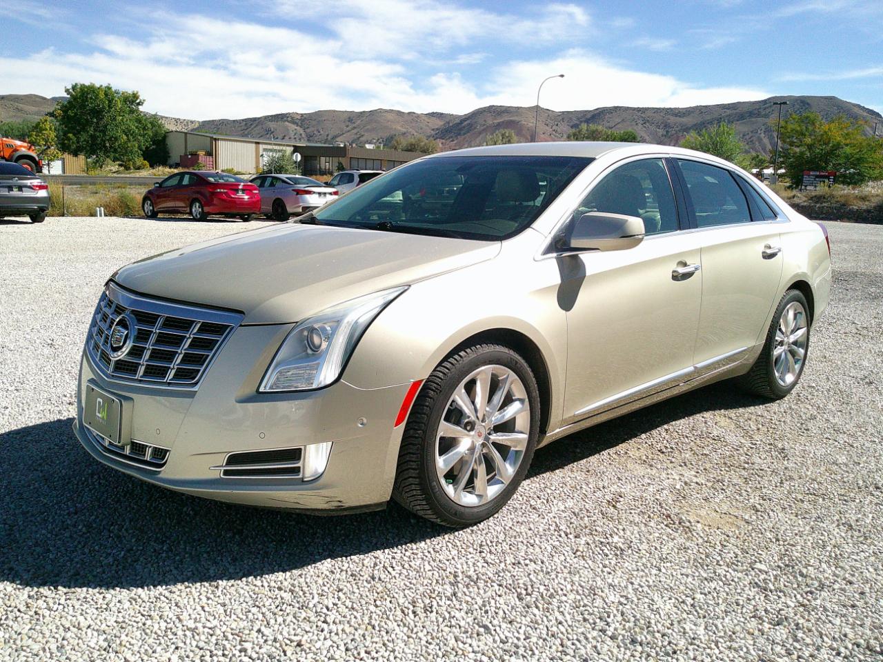 Cadillac XTS Luxury FWD 2014