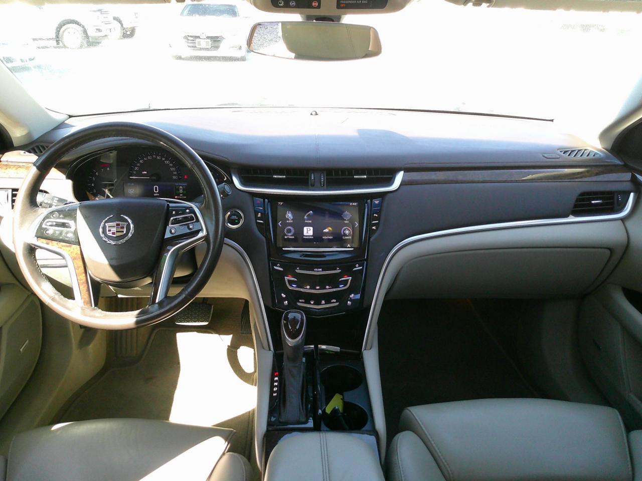 Cadillac XTS Luxury FWD 2014