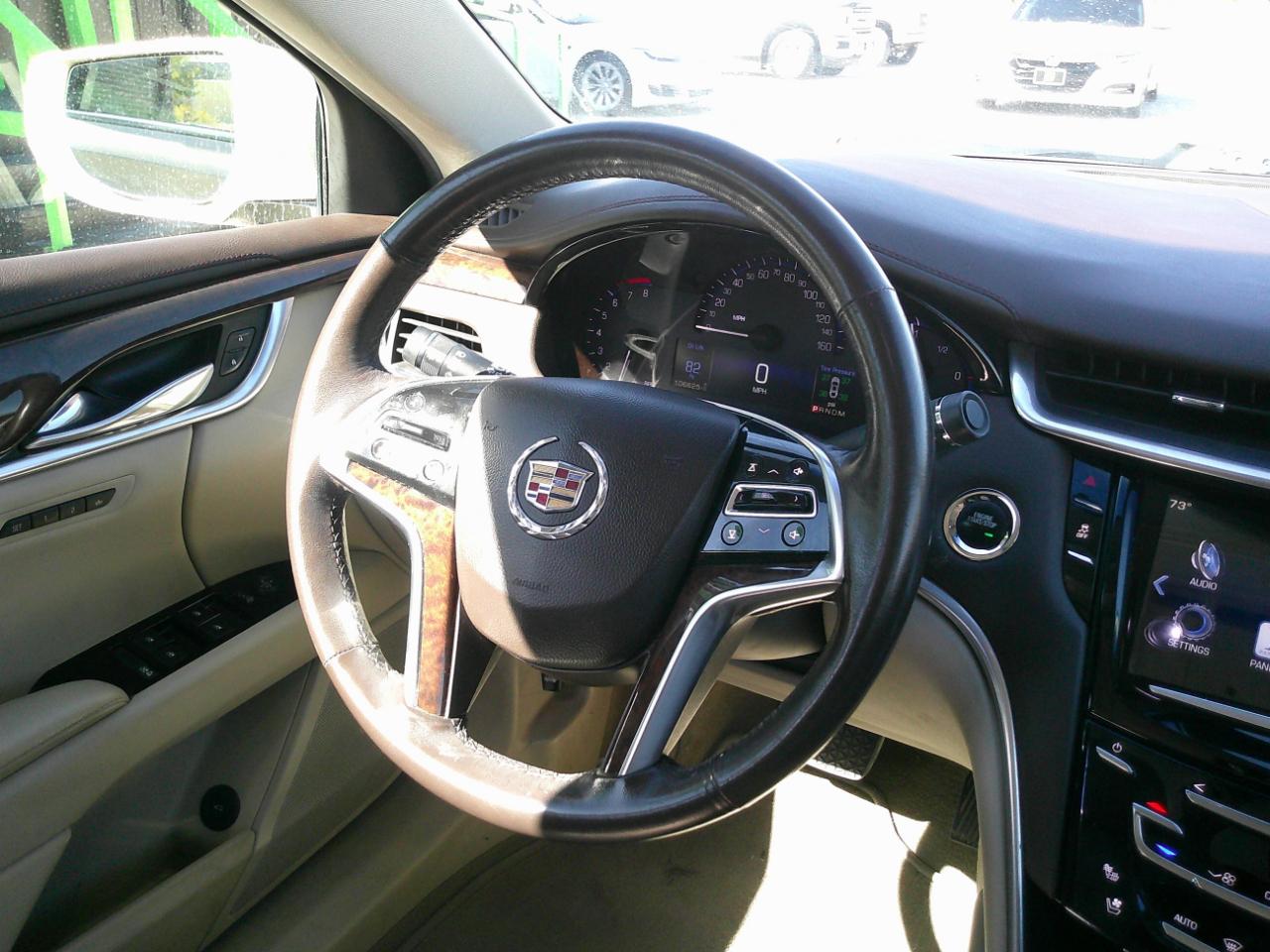 Cadillac XTS Luxury FWD 2014