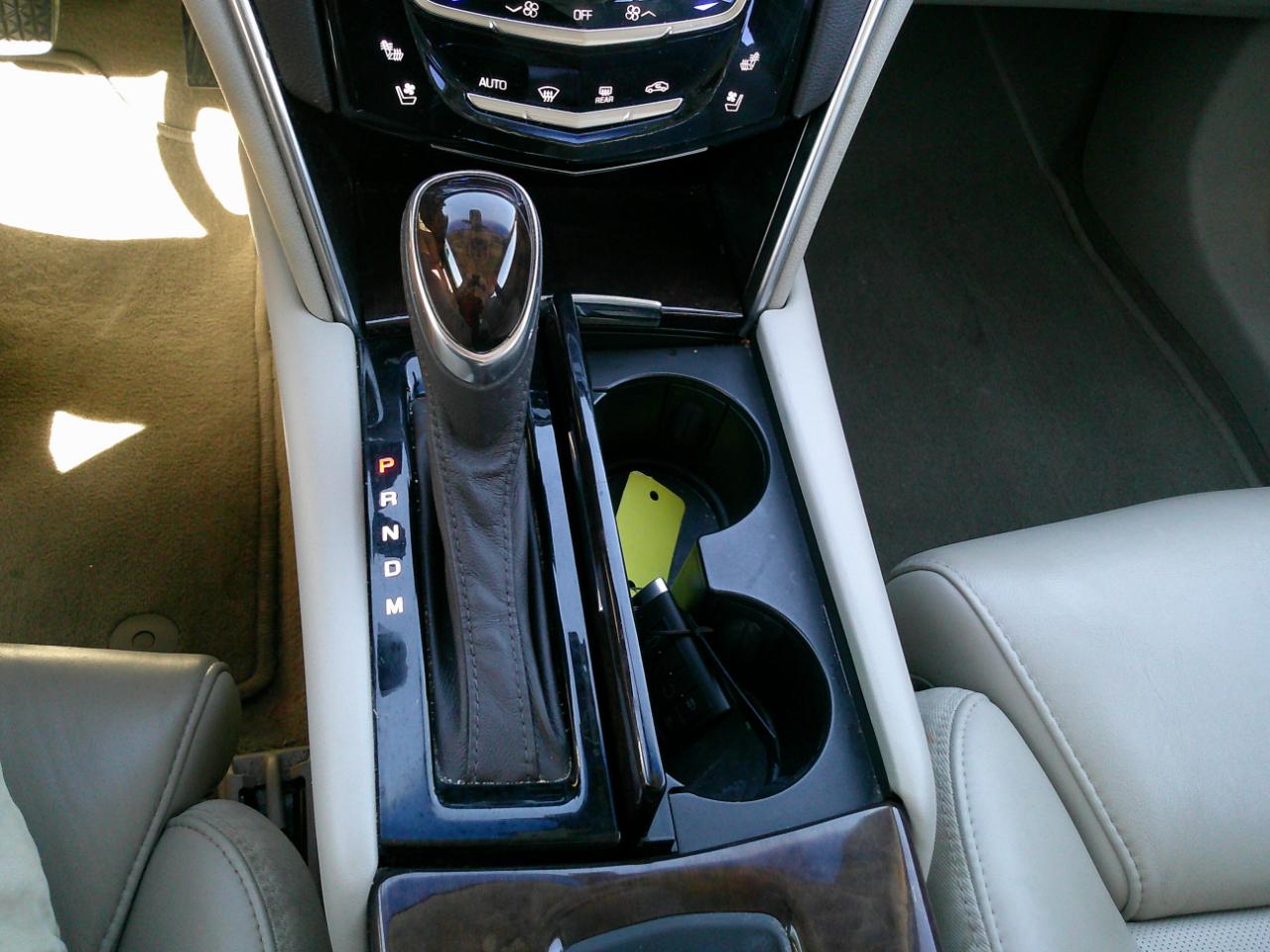 Cadillac XTS Luxury FWD 2014