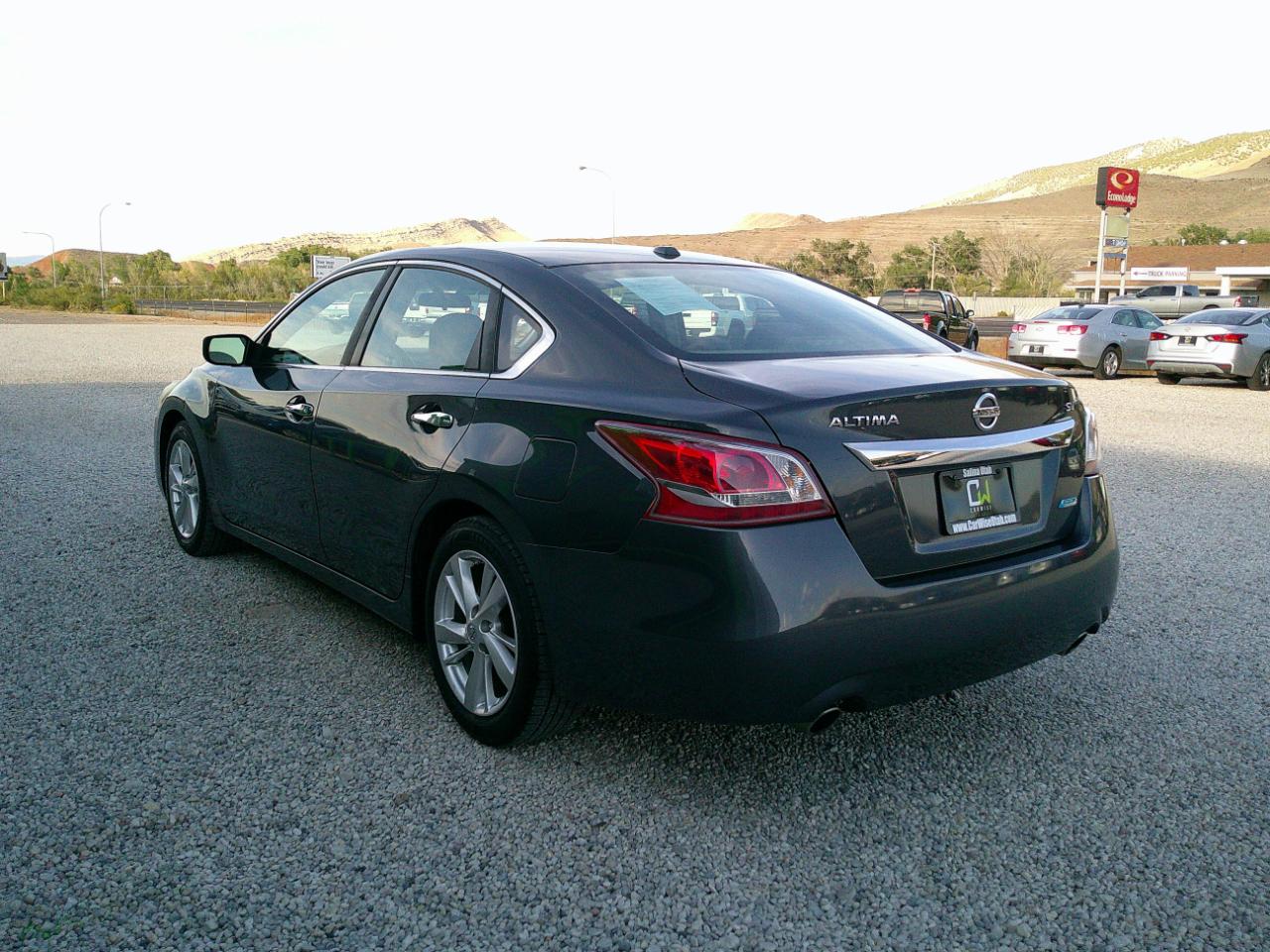 Nissan Altima 2.5 SV 2013