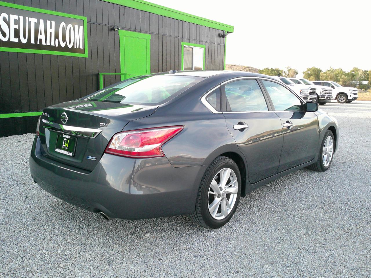 Nissan Altima 2.5 SV 2013
