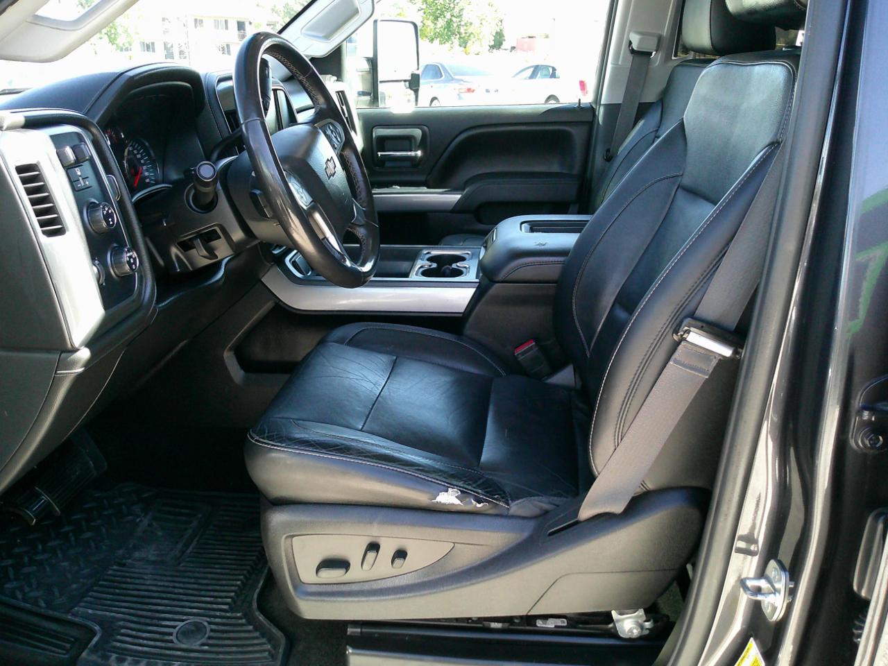 Chevrolet Silverado 2500HD LTZ Crew Cab Long Box 4WD 2016