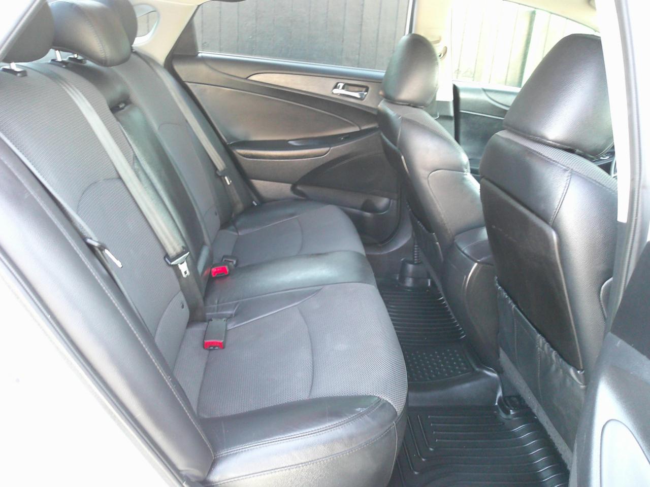 Hyundai Sonata SE Auto 2013