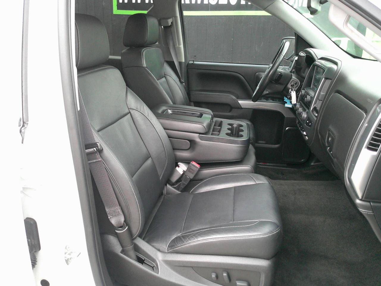Chevrolet Silverado 1500 LTZ Z71 Crew Cab 4WD 2017