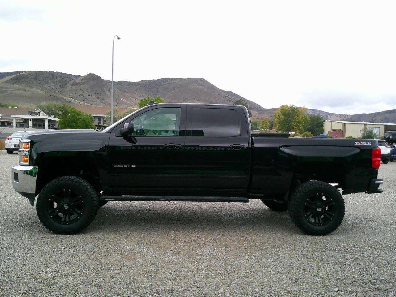 Chevrolet Silverado 2500HD LT Crew Cab 4WD 2015